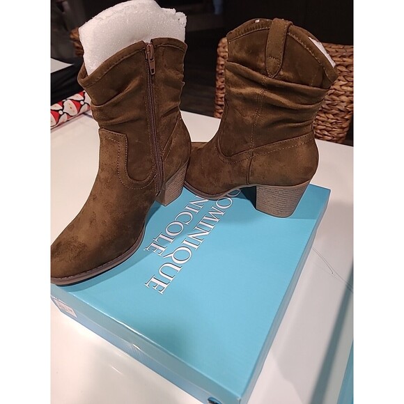 Dominique Nicole Ankle Boots Dark Brown Womens Size 7.5M NWB - Picture 2 of 8